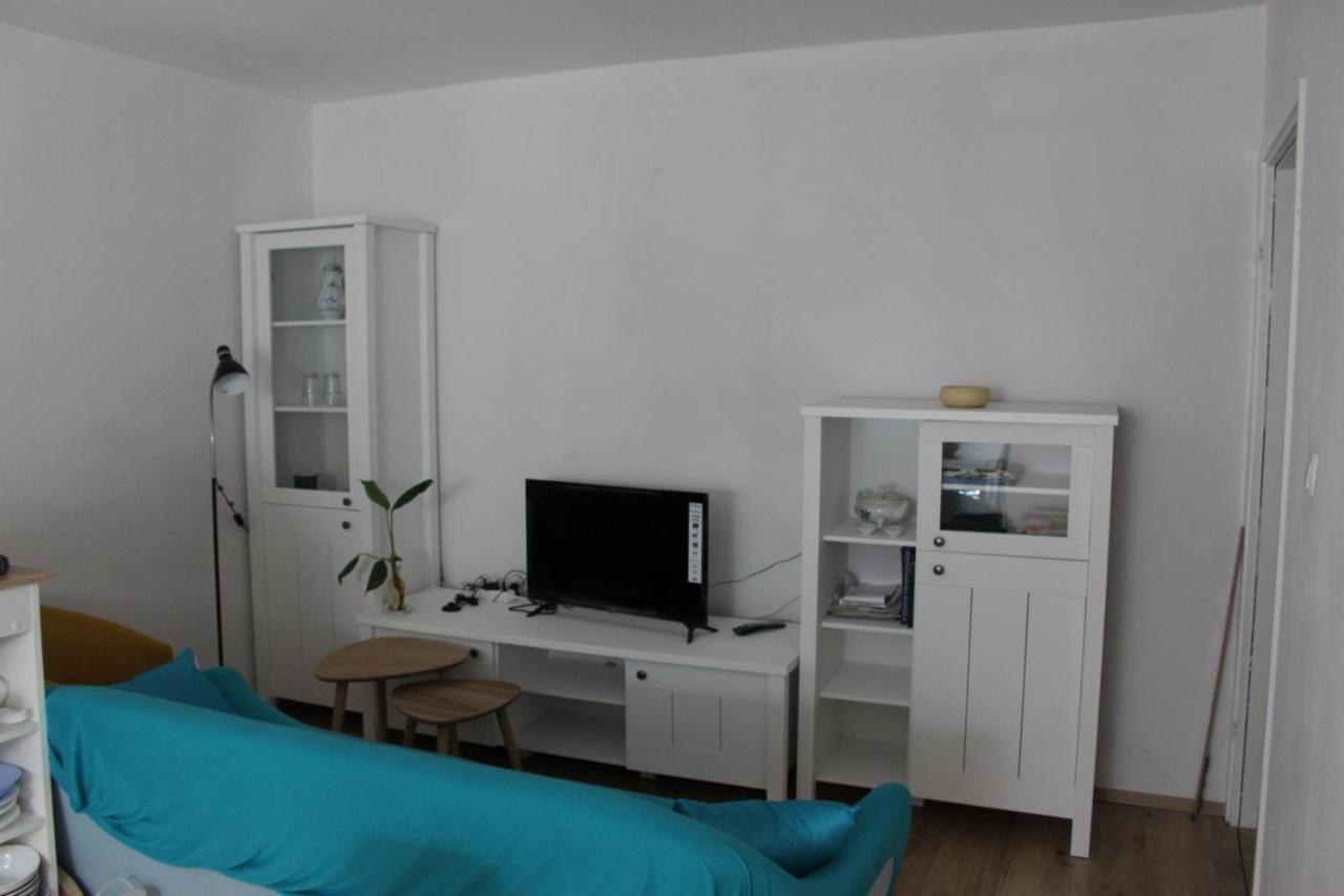 Ferienwohnung Blue Harbour No. 15 Veli Iž Exterior foto