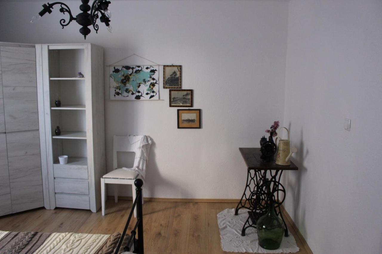 Ferienwohnung Blue Harbour No. 15 Veli Iž Exterior foto